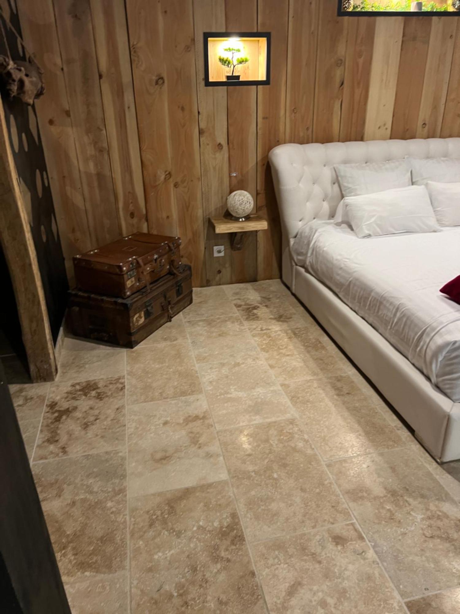 Le Lodge Des Charmes 5 Etoiles Leves Exterior foto